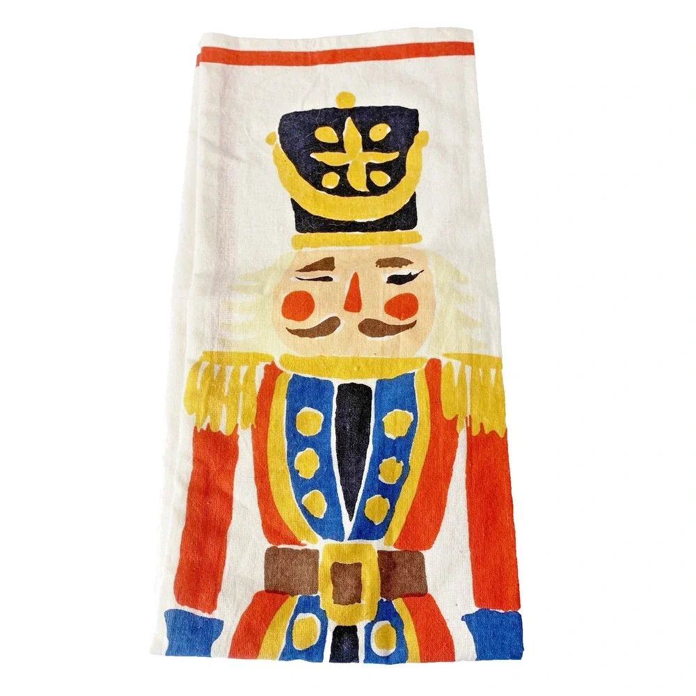 Mahogany Christmas Hand Towel With Tall Skinny Nutcracker 20